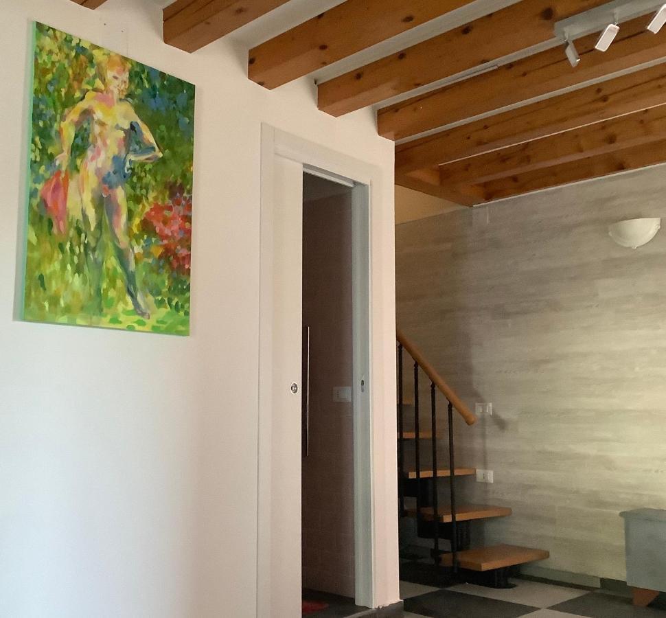 Night Galleria Holiday Home - Bed & Art In Burano - The Pink House Экстерьер фото